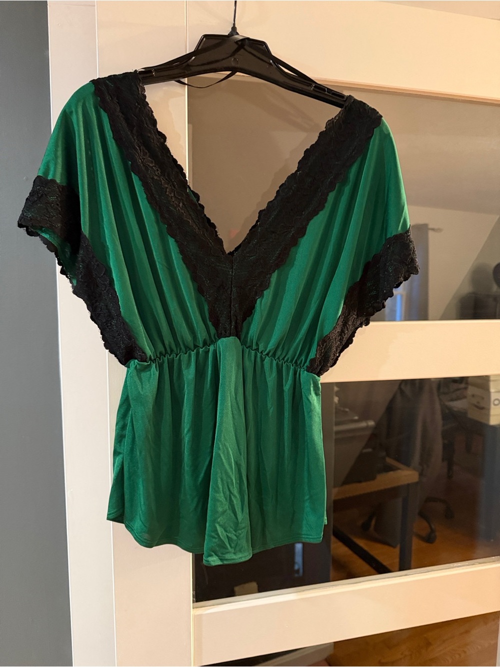 Arden B Green V-Neck Lace-Trim Sleep Top